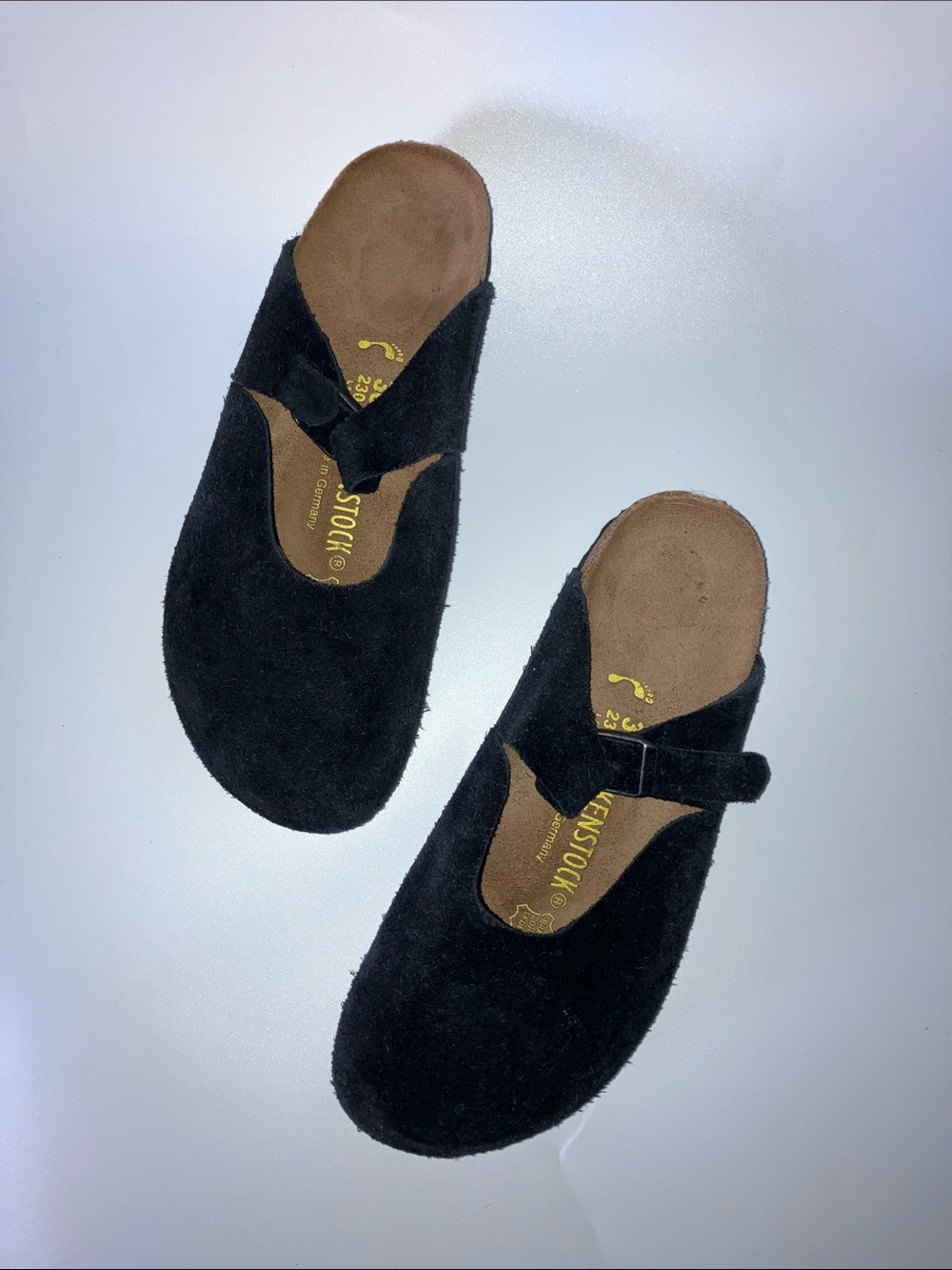 Birkenstock Kids Black Suede Leather Closed-Toe Slip-On Clogs w/ Buckle Sandals